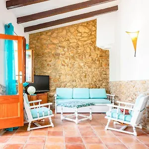 https://villa-mosteiro-the-cousy-corner.balearic-islands.net