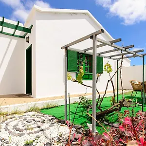 https://casa-angeles-2.in-canary-islands.com